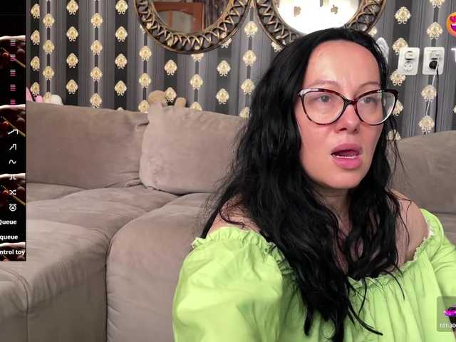 AnnaAnnna live cam on BongaCams