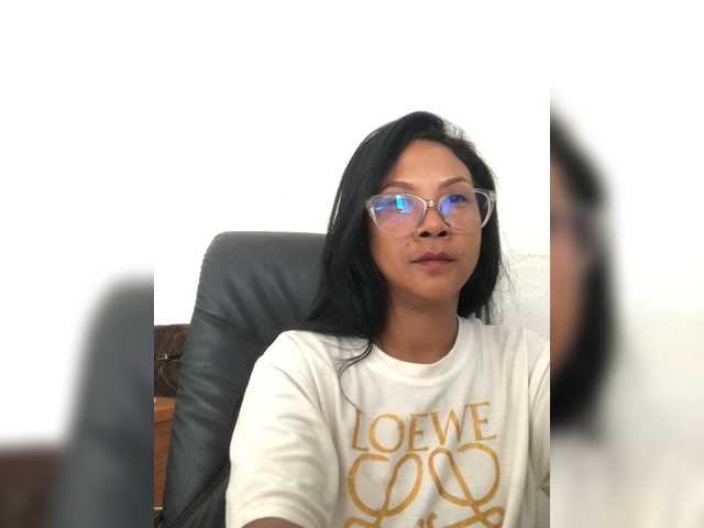 Xmillo live cam on BongaCams