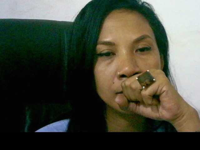 Xmillo live cam on BongaCams