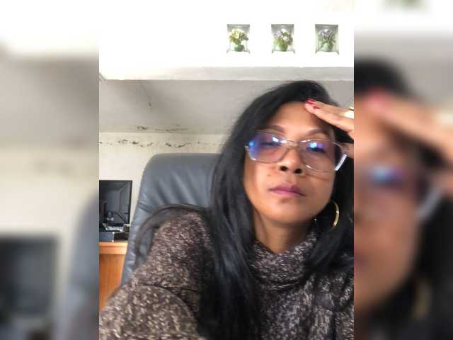 Xmillo live cam on BongaCams