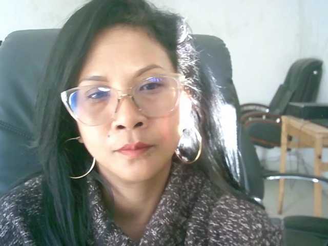 Xmillo live cam on BongaCams