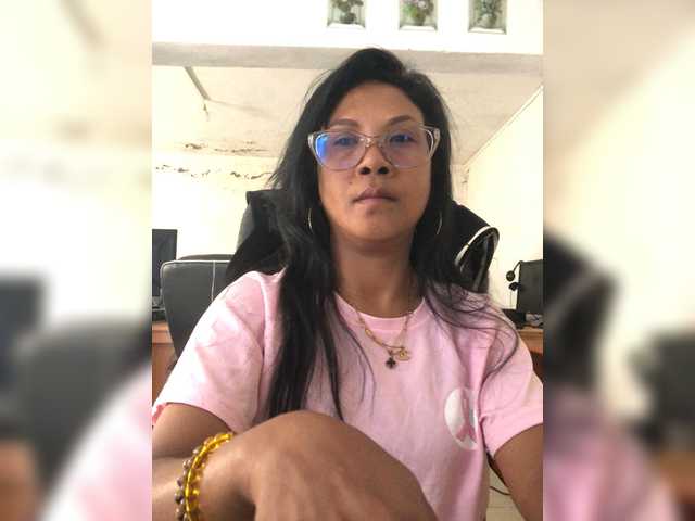 Xmillo live cam on BongaCams