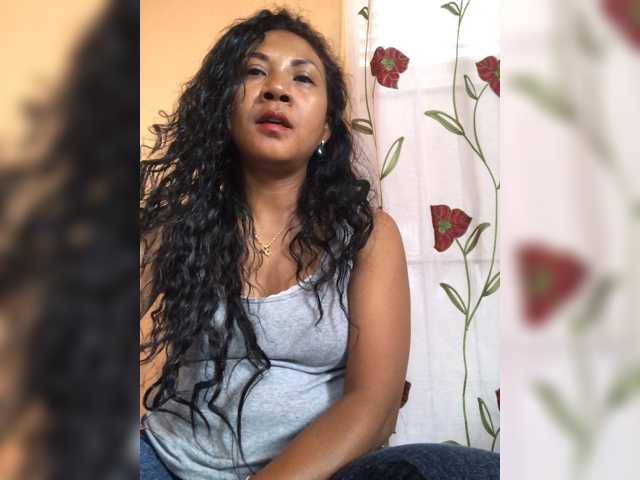 Xmillo live cam on BongaCams