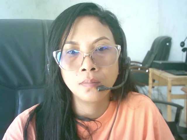 Xmillo live cam on BongaCams