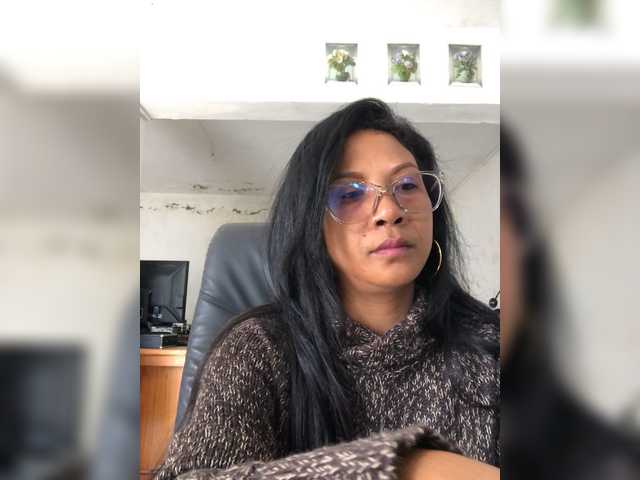 Xmillo live cam on BongaCams