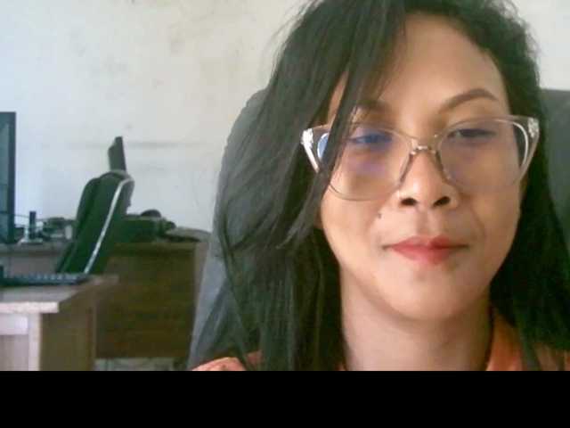Xmillo live cam on BongaCams