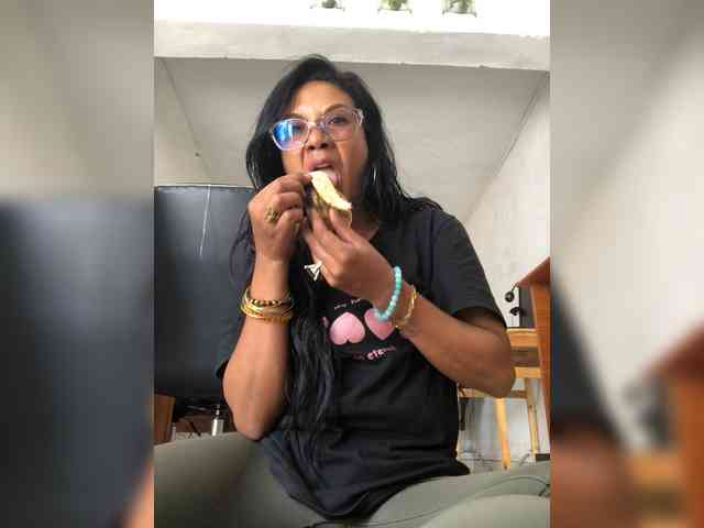 Xmillo Live Webcam on BongaCams