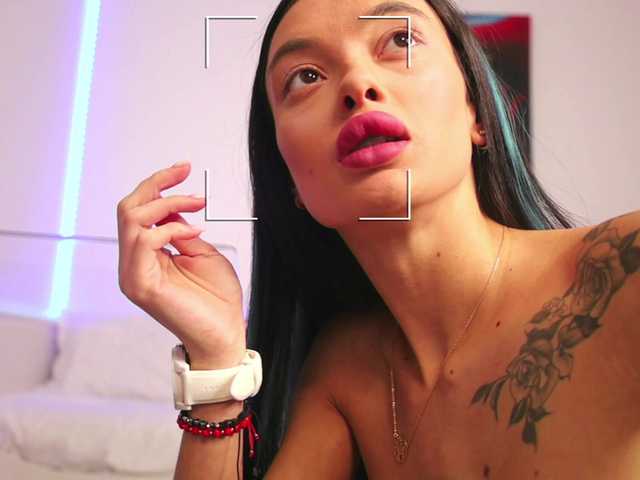 RachelRavee live cam on BongaCams