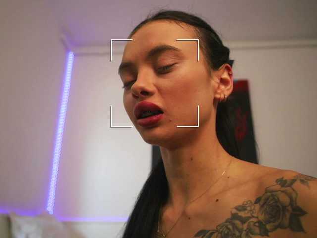 RachelRavee live cam on BongaCams