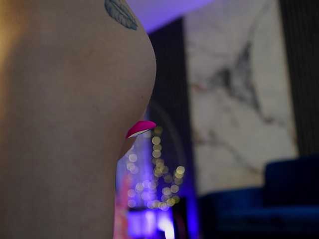 RachelRavee's BongaCams show and profile