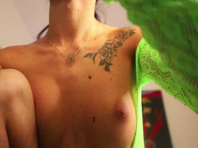 RachelRavee live cam on BongaCams