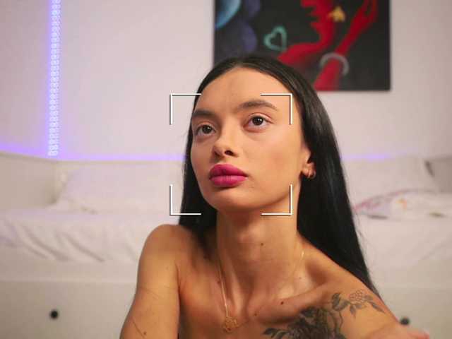RachelRavee live cam
