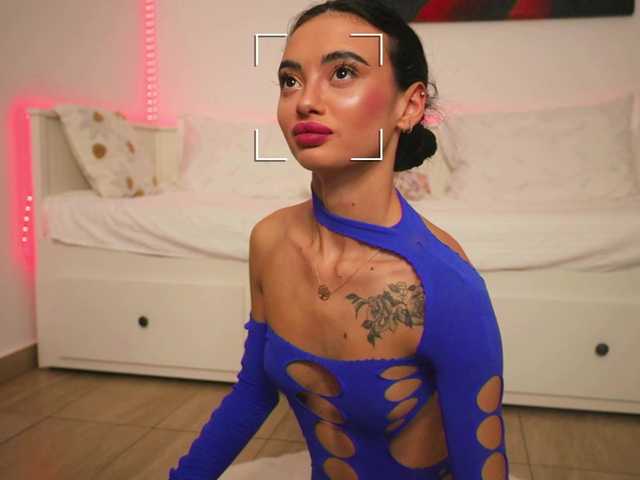 RachelRavee live cam on BongaCams