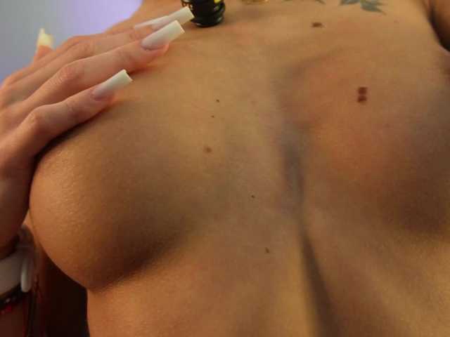 RachelRavee live cam on BongaCams