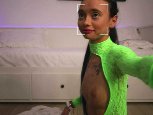 Sex chat gratuit in direct cu RachelRavee pe BongaCams
