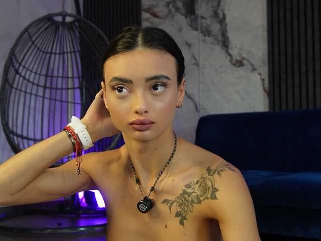 RachelRavee live cam on BongaCams