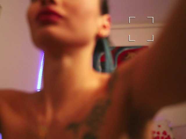 RachelRavee live cam on BongaCams