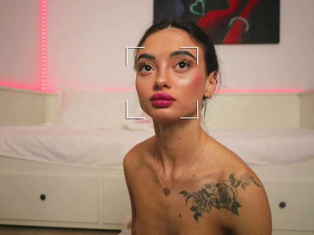 RachelRavee live cam on BongaCams