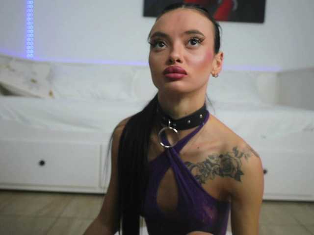 RachelRavee live cam on BongaCams