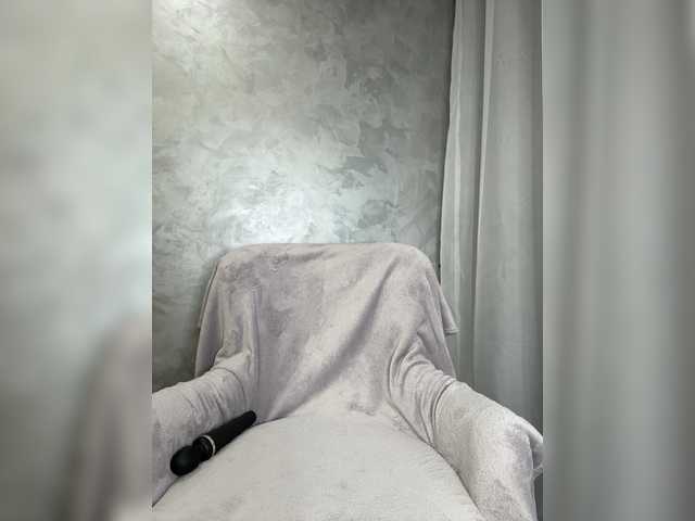 Viki-05 live cam on BongaCams