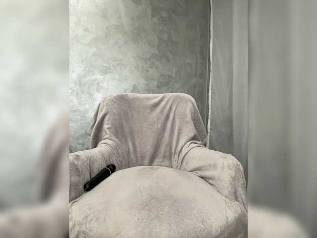 viki-05 live sex