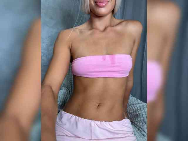 Viki-05 Sex Cam Show