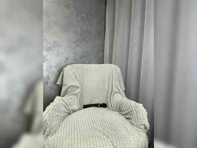 Viki-05 Sex Cam Show