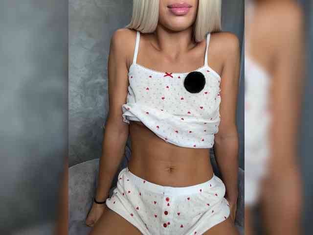 Viki-05 Sex Cam Show