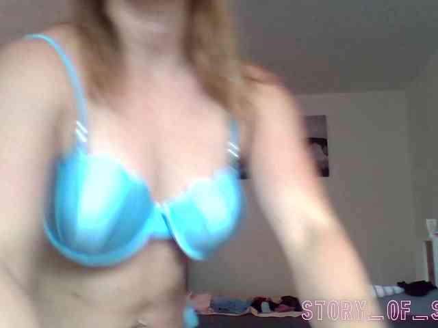 Model: Sarahrose