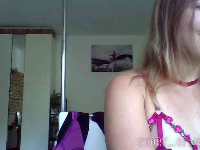 Sarahrose webcam