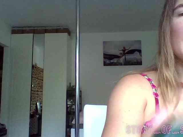 Sarahrose webcam