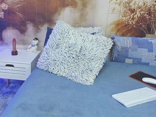 EmaMiller Porn Show