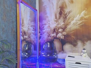 EmaMiller Porn Show