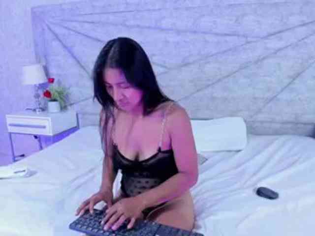 LuceroVega webcam