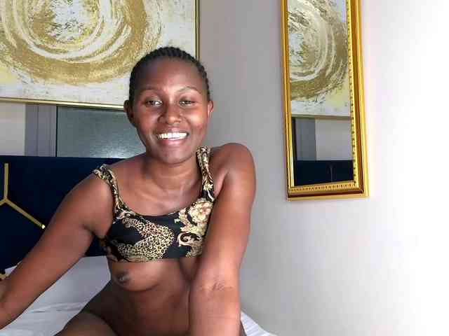 molly_pvt webcam