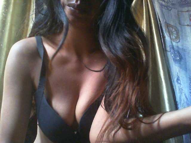 Mumul live webcam show