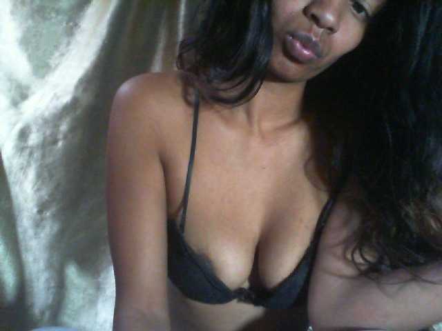 Mumul live cam on BongaCams