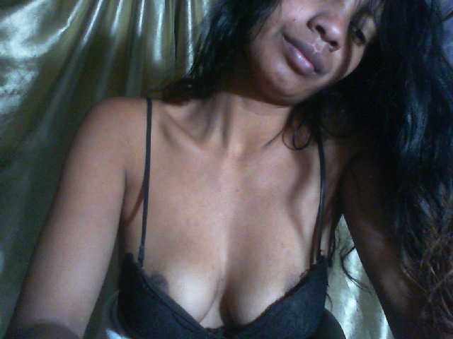 Mumul live cam on BongaCams