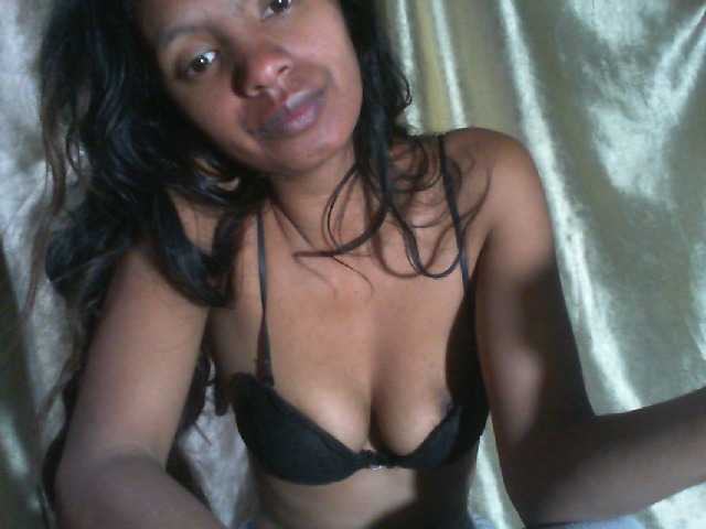 Mumul live cam on BongaCams