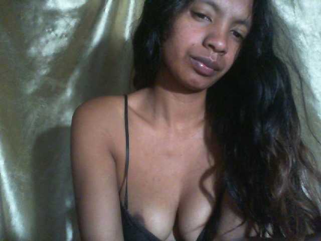Mumul live cam on BongaCams