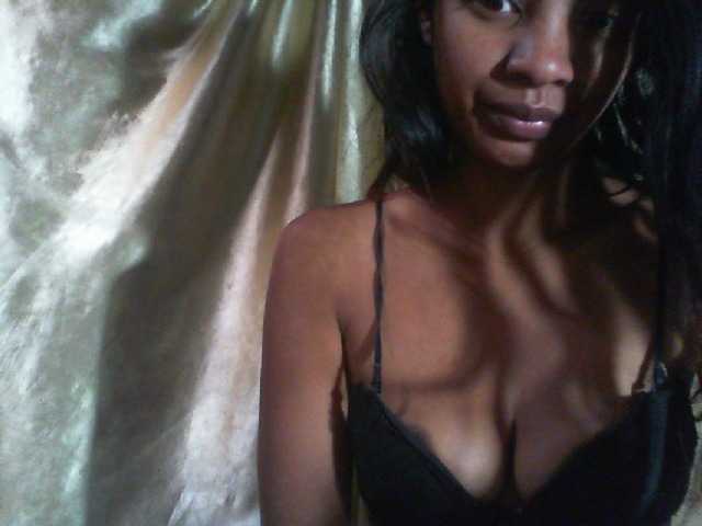 Mumul live cam on BongaCams