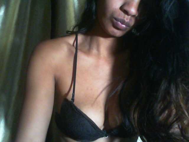 Mumul live cam on BongaCams