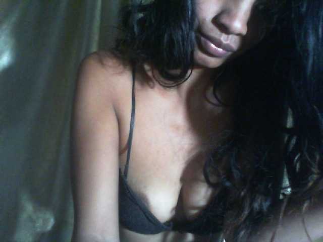 Mumul live cam on BongaCams