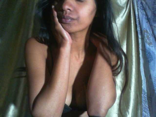 Mumul live cam on BongaCams