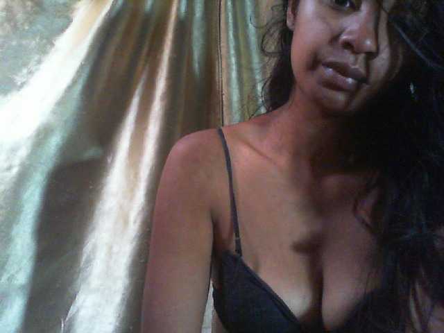 Mumul live cam on BongaCams