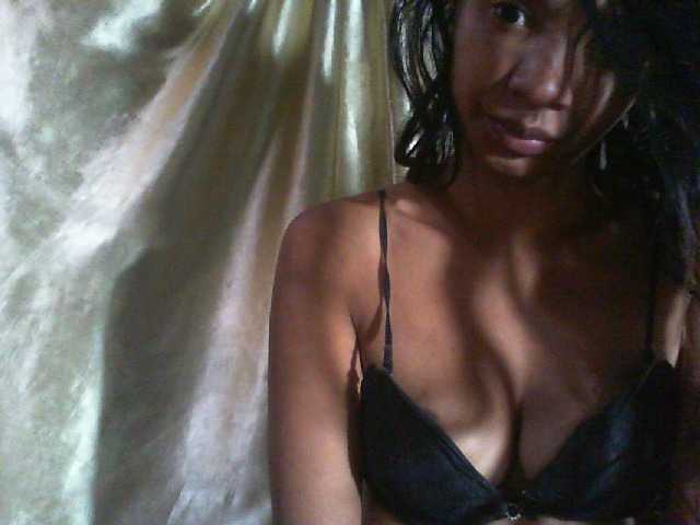 Mumul live cam on BongaCams
