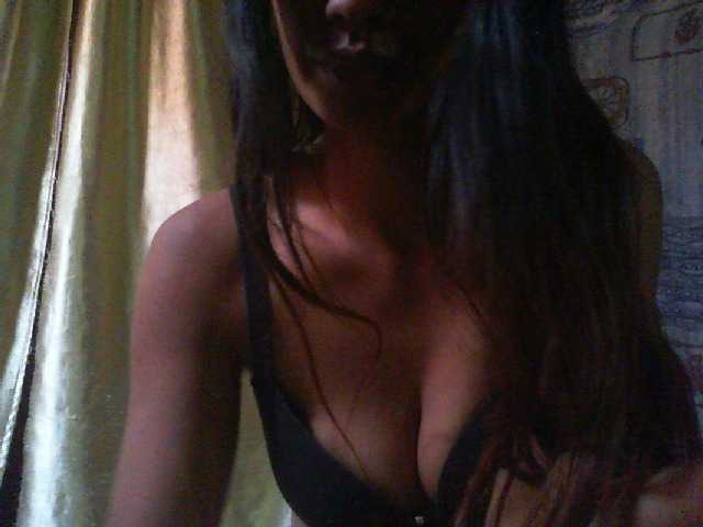 Mumul live cam on BongaCams