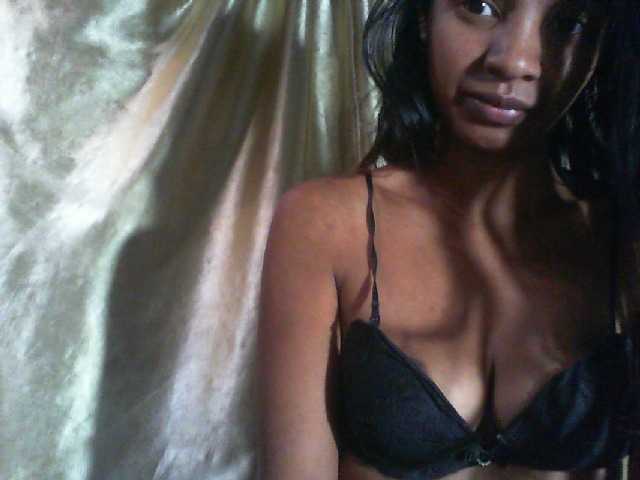Mumul live cam on BongaCams