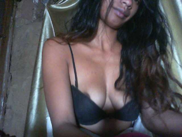 Mumul live cam on BongaCams