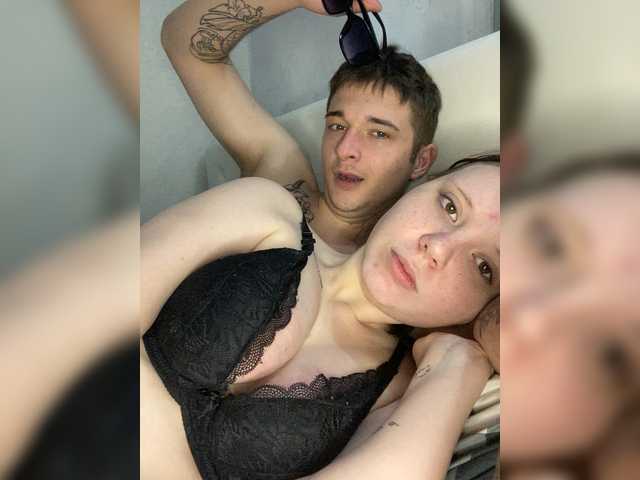 HARMONYX's BongaCams show and profile